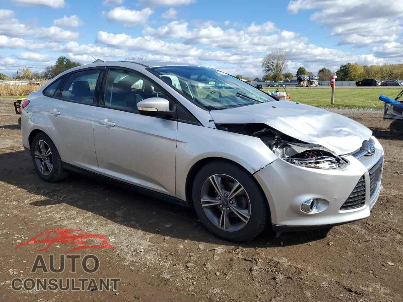 FORD FOCUS 2014 - 1FADP3F26EL275732