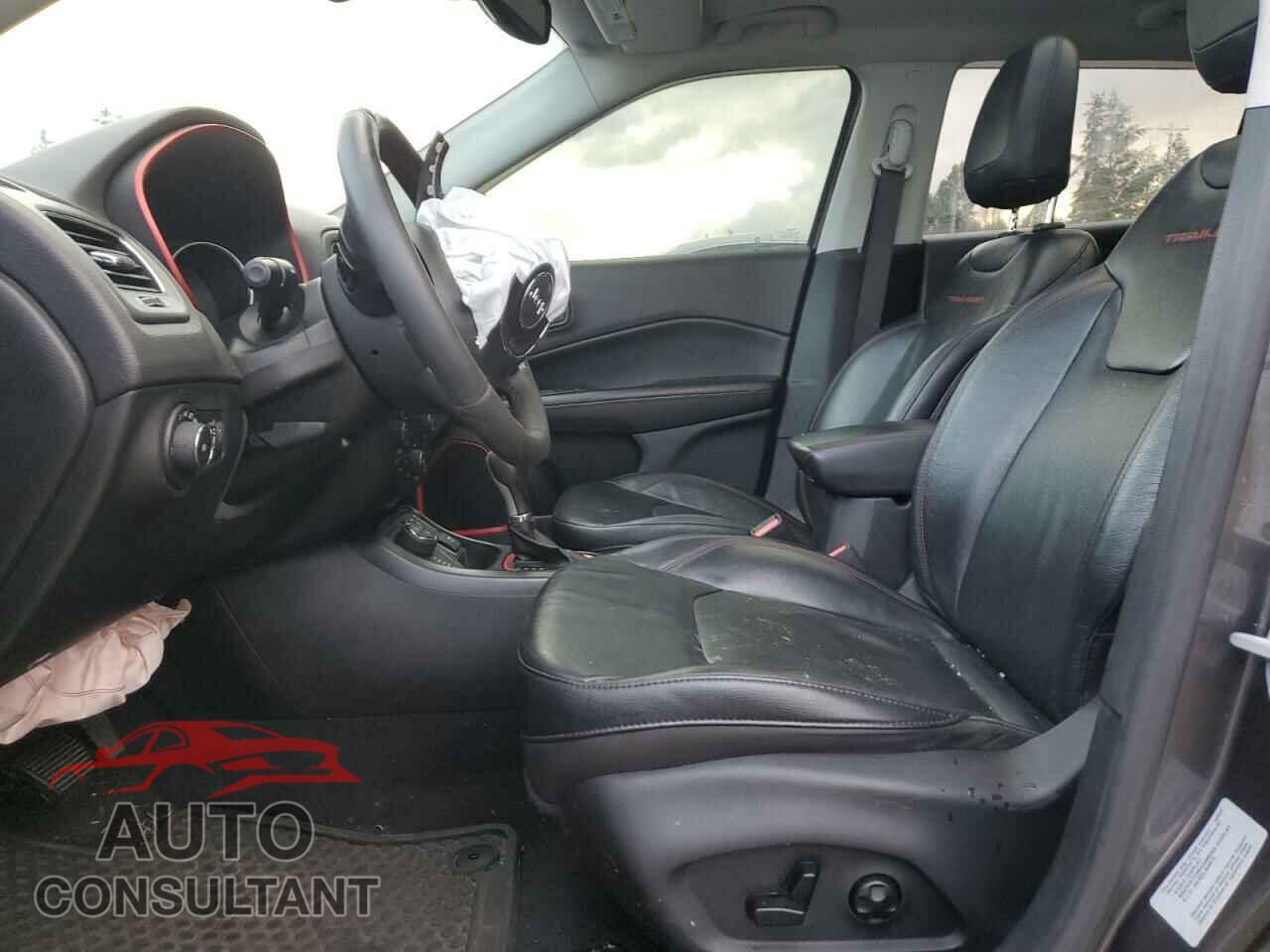 JEEP COMPASS 2017 - 3C4NJDDB4HT668095