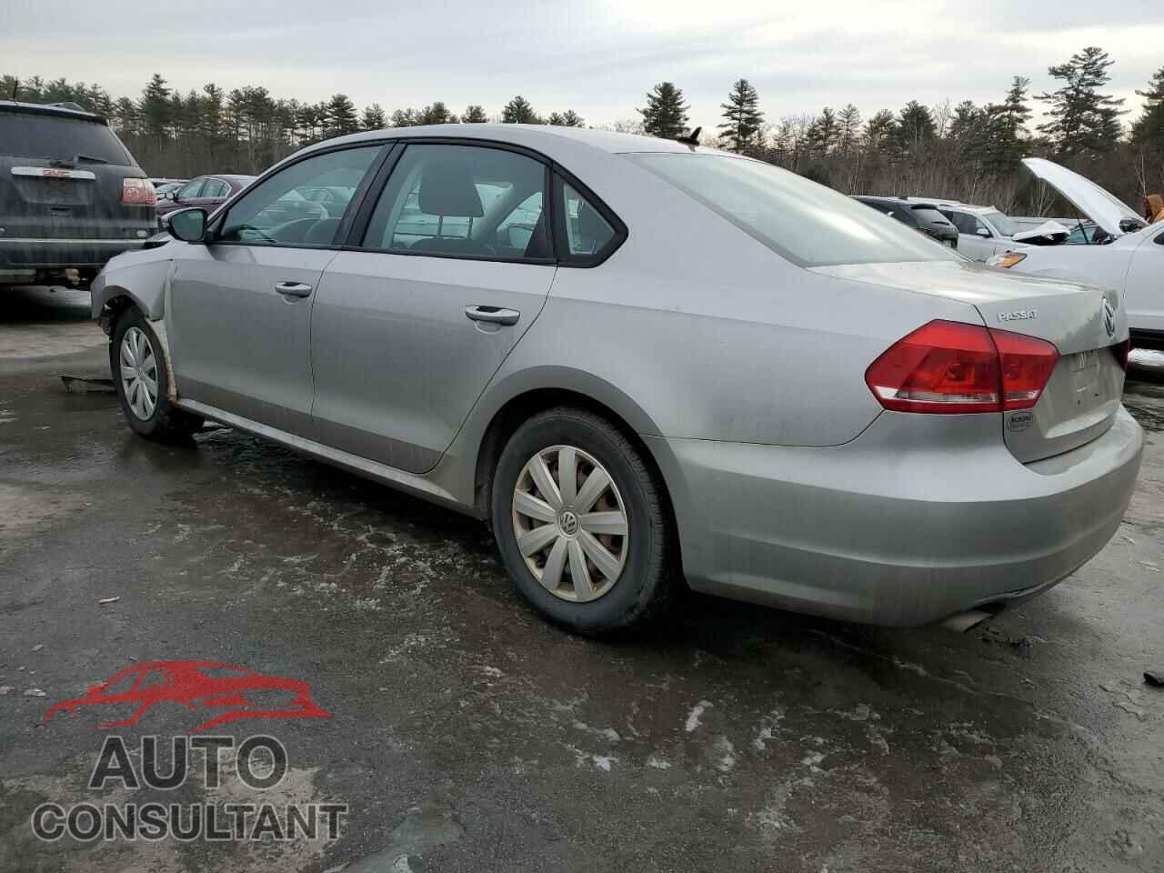 VOLKSWAGEN PASSAT 2012 - 1VWAP7A39CC081677