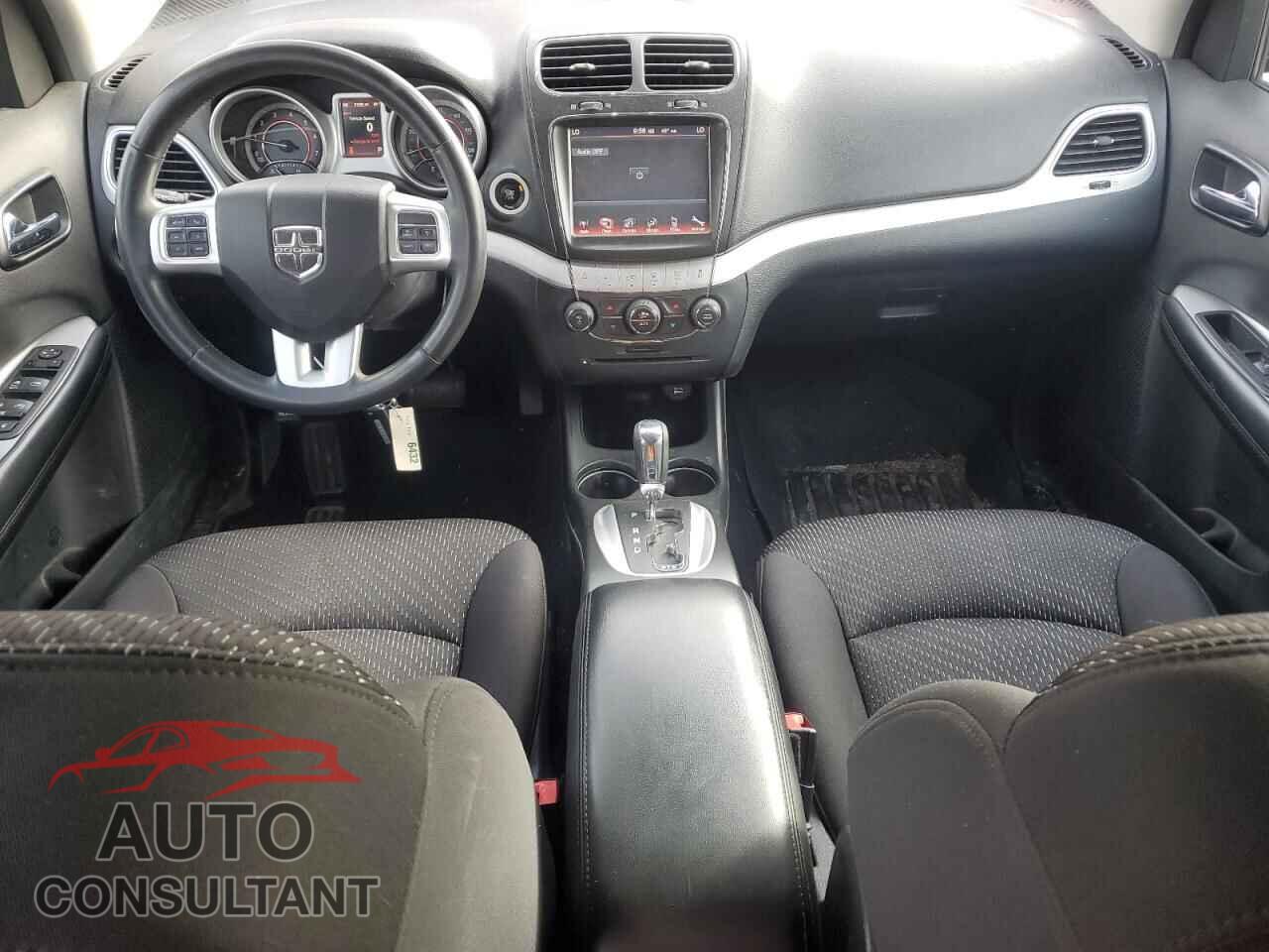 DODGE JOURNEY 2015 - 3C4PDDBG5FT526883