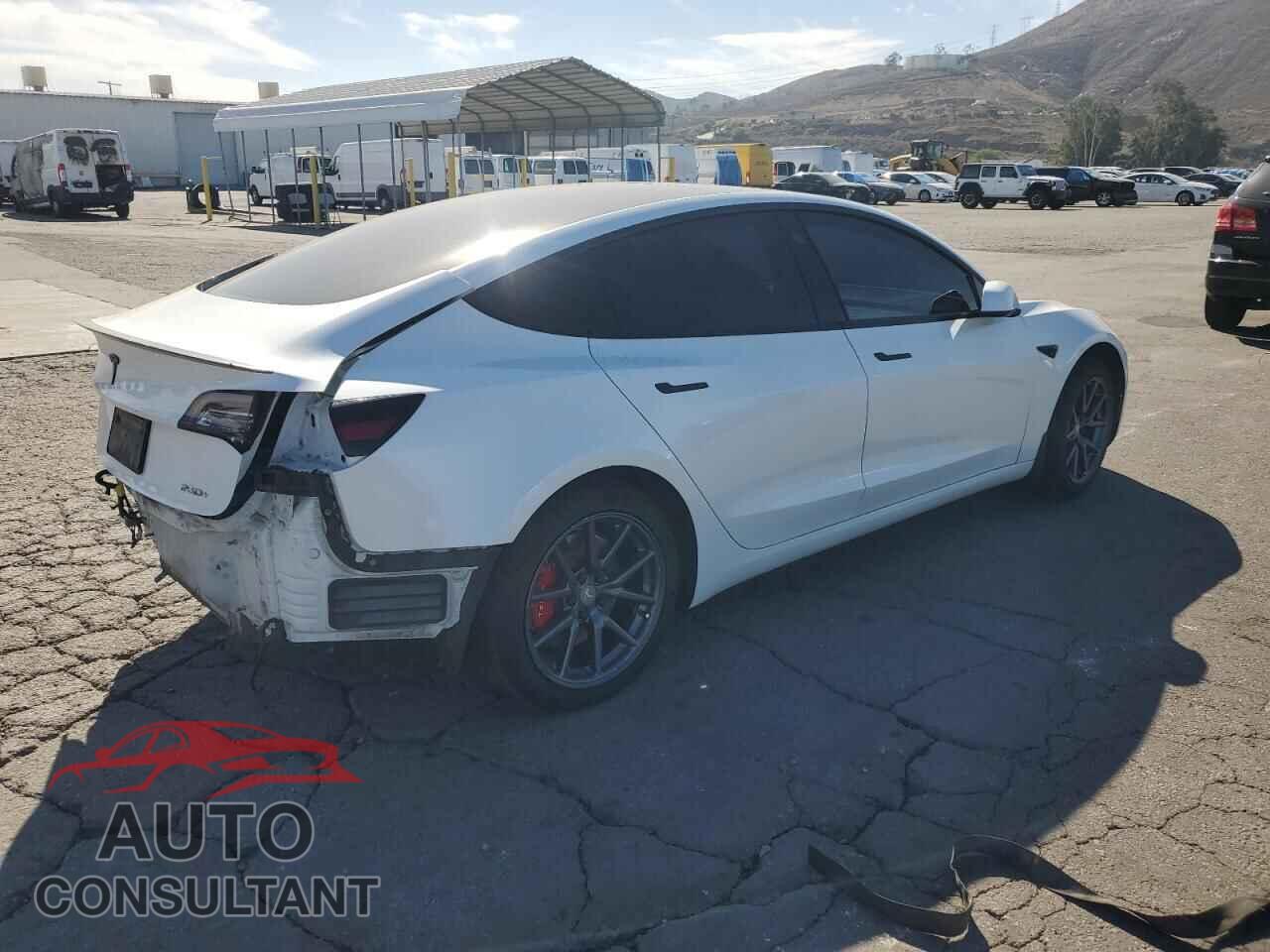 TESLA MODEL 3 2021 - 5YJ3E1EA2MF871589