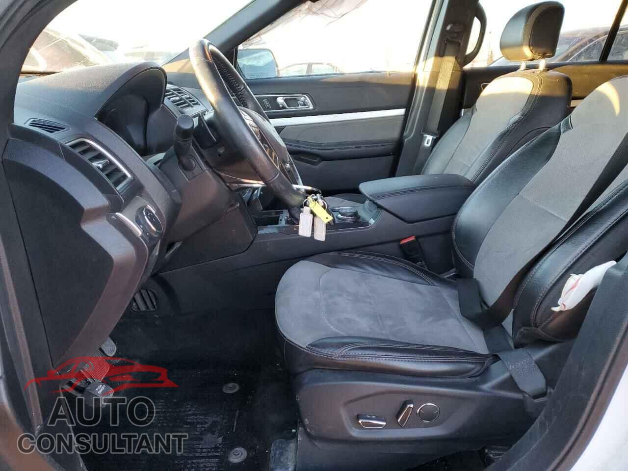FORD EXPLORER 2017 - 1FM5K8D84HGD72602