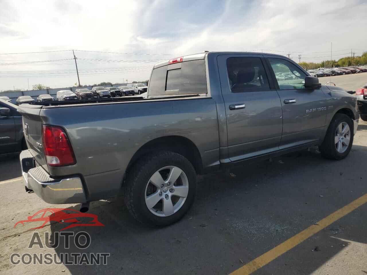 DODGE RAM 1500 2012 - 1C6RD7LT8CS103662