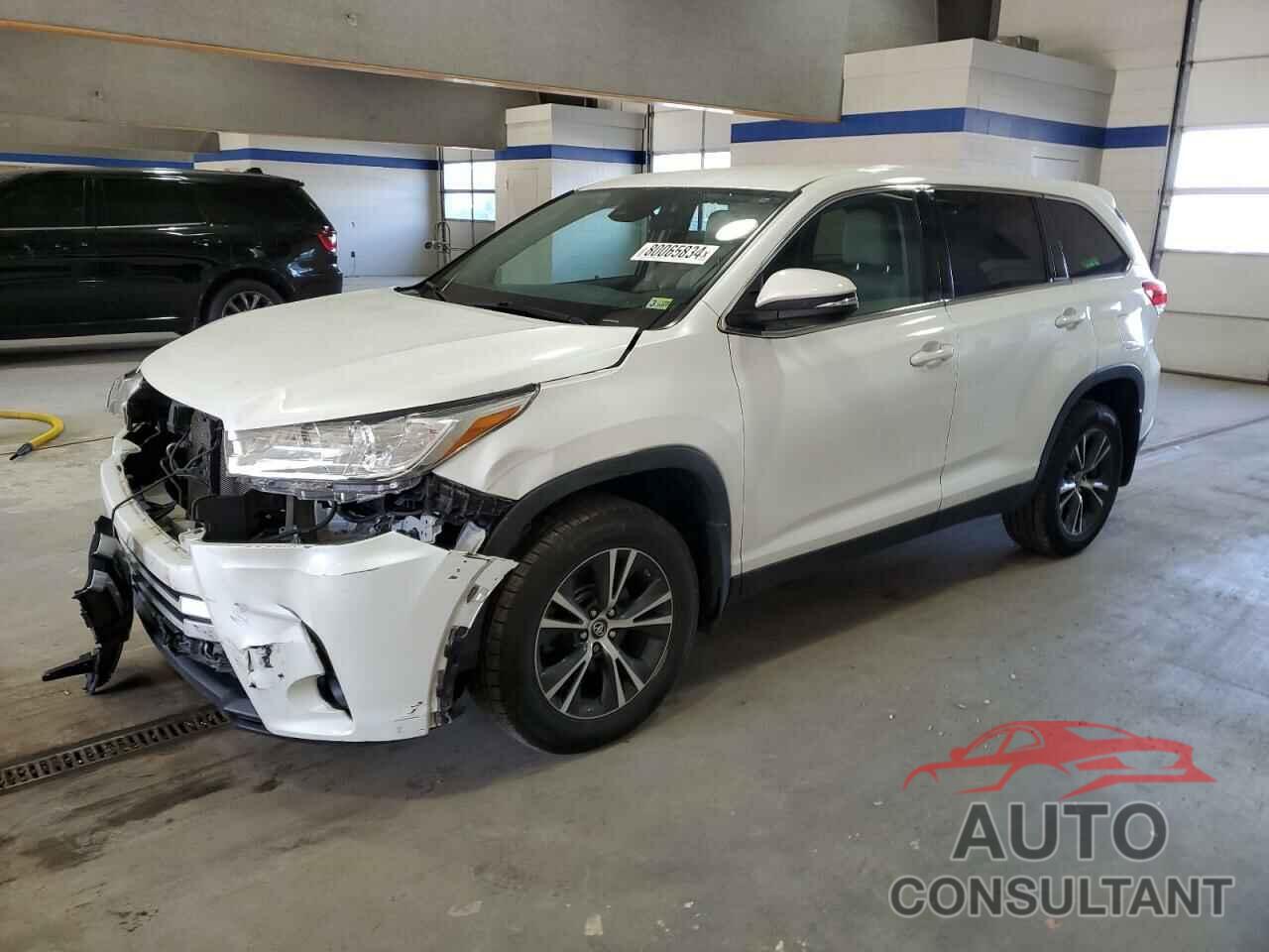 TOYOTA HIGHLANDER 2019 - 5TDBZRFH7KS970282