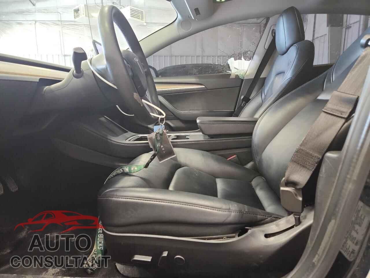 TESLA MODEL 3 2022 - 5YJ3E1EA2NF189250