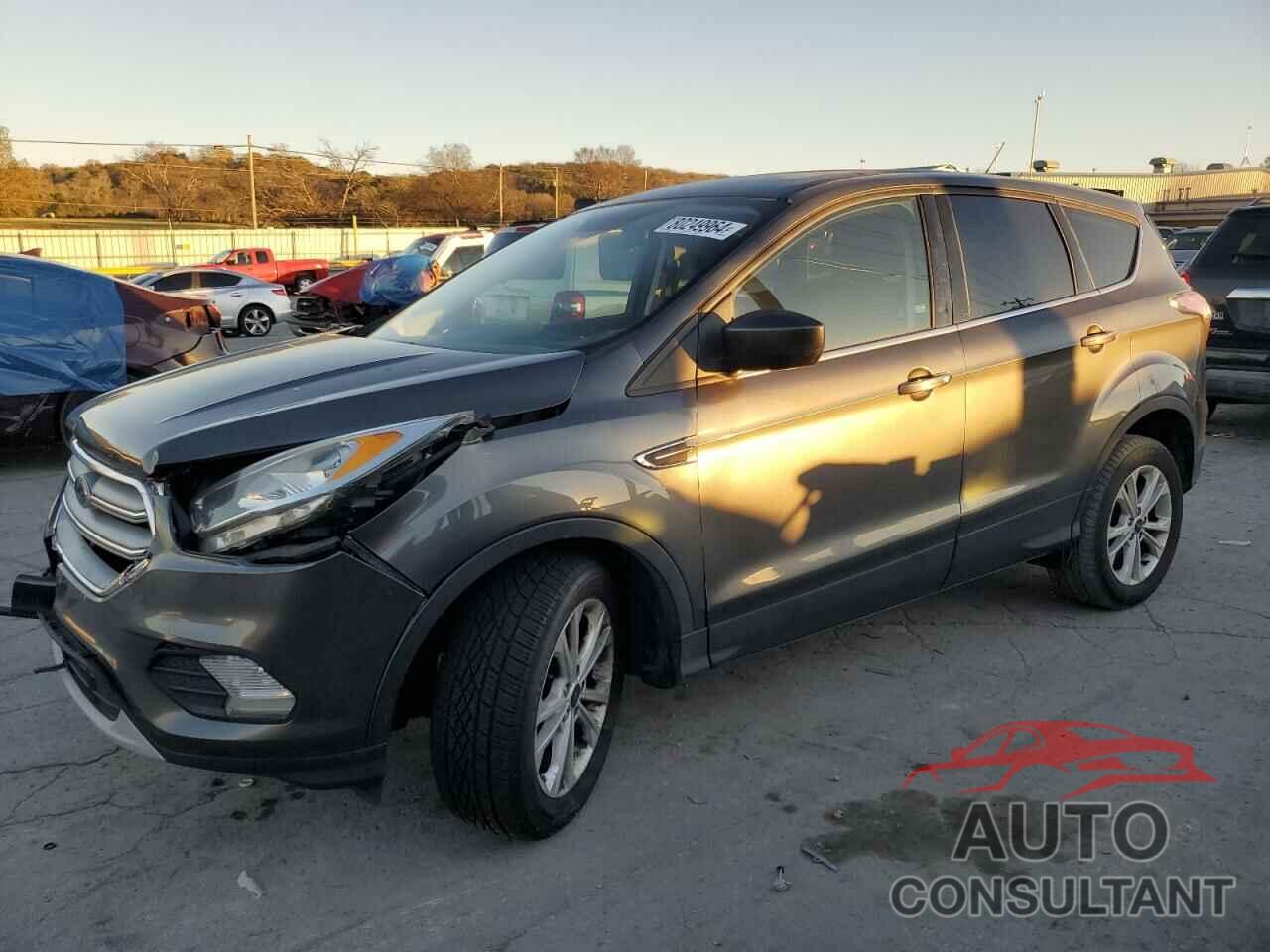 FORD ESCAPE 2017 - 1FMCU0GD2HUA40381