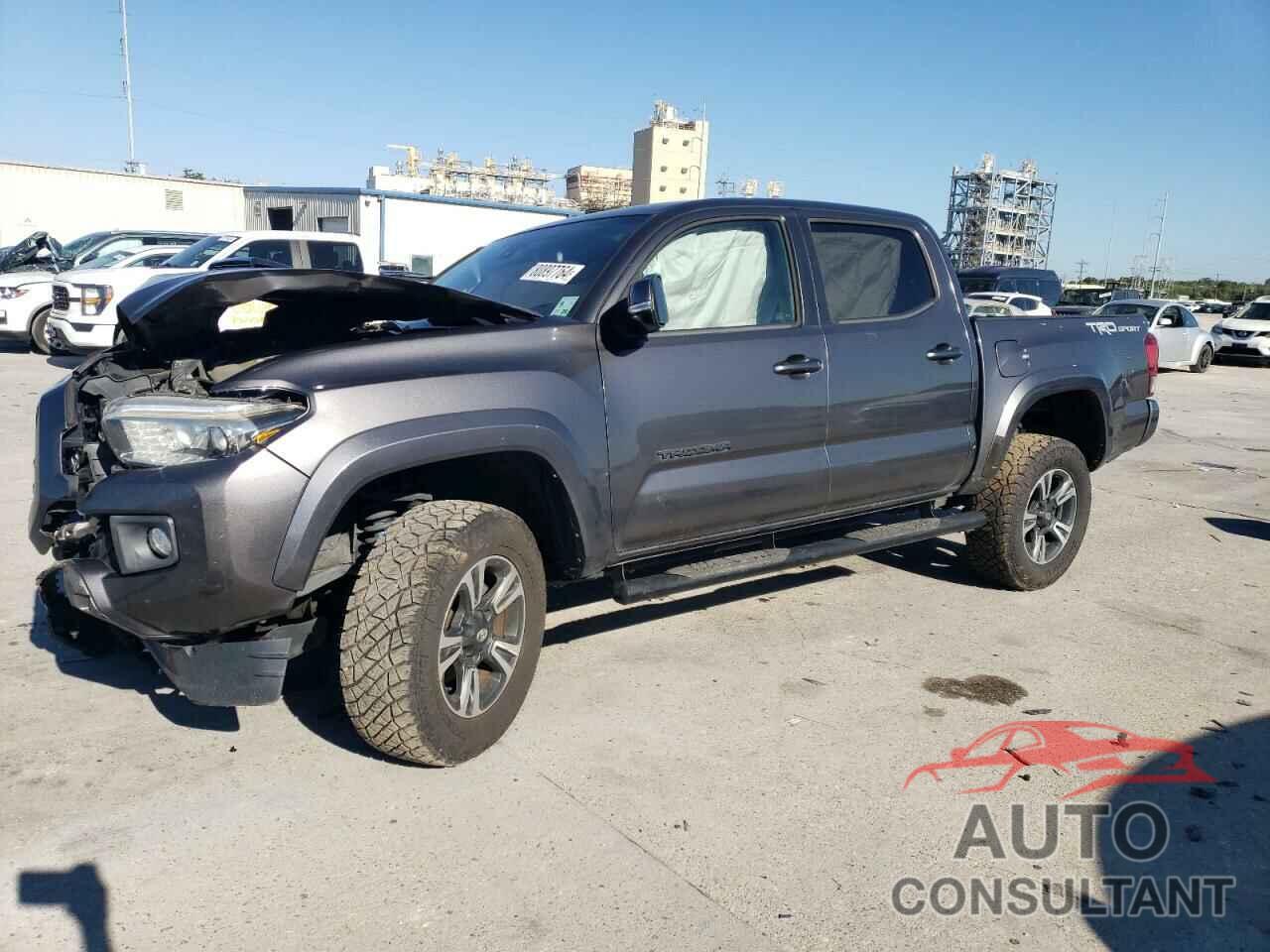 TOYOTA TACOMA 2018 - 5TFAZ5CN0JX055068