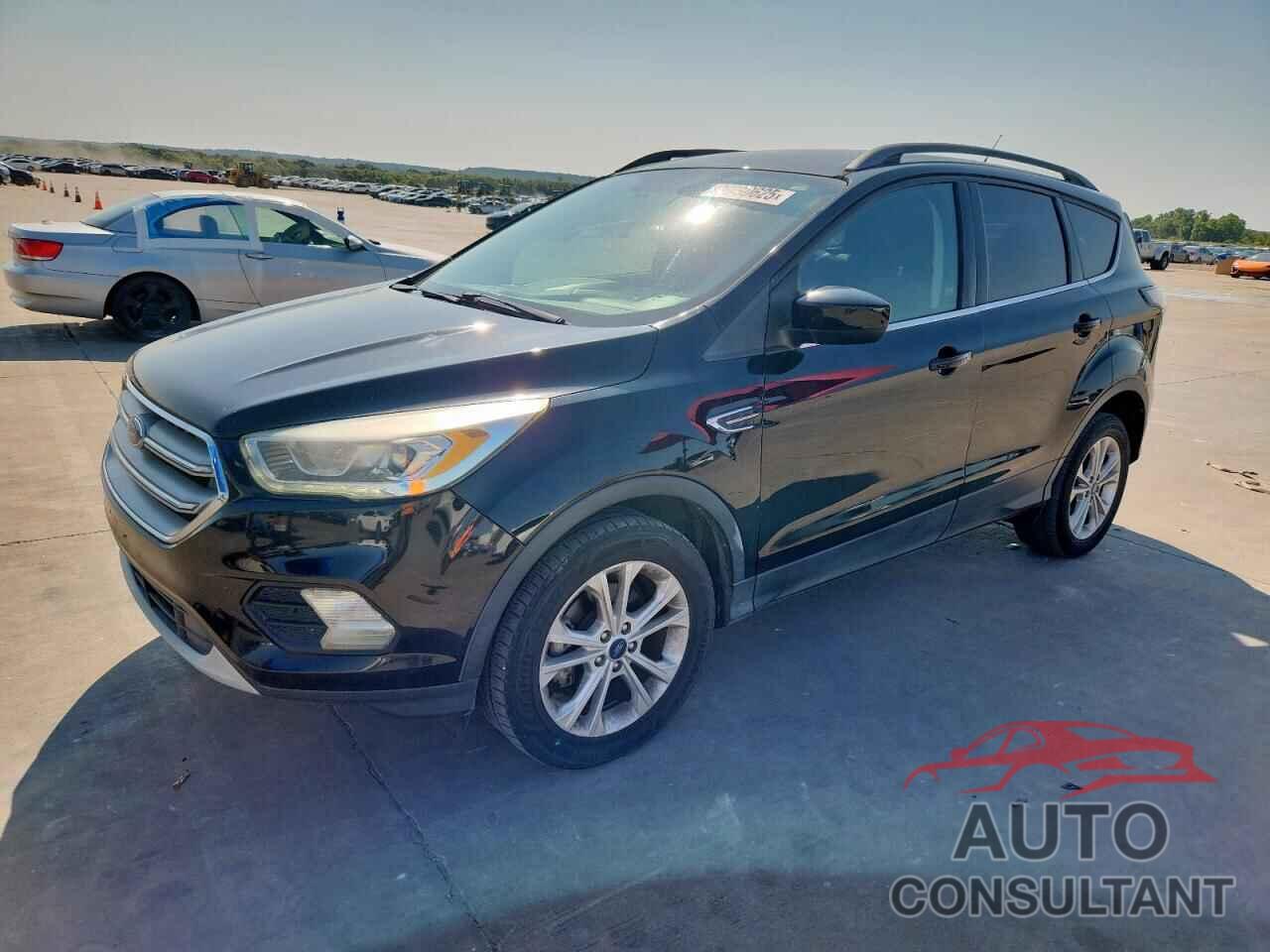 FORD ESCAPE 2017 - 1FMCU0GD1HUC87150
