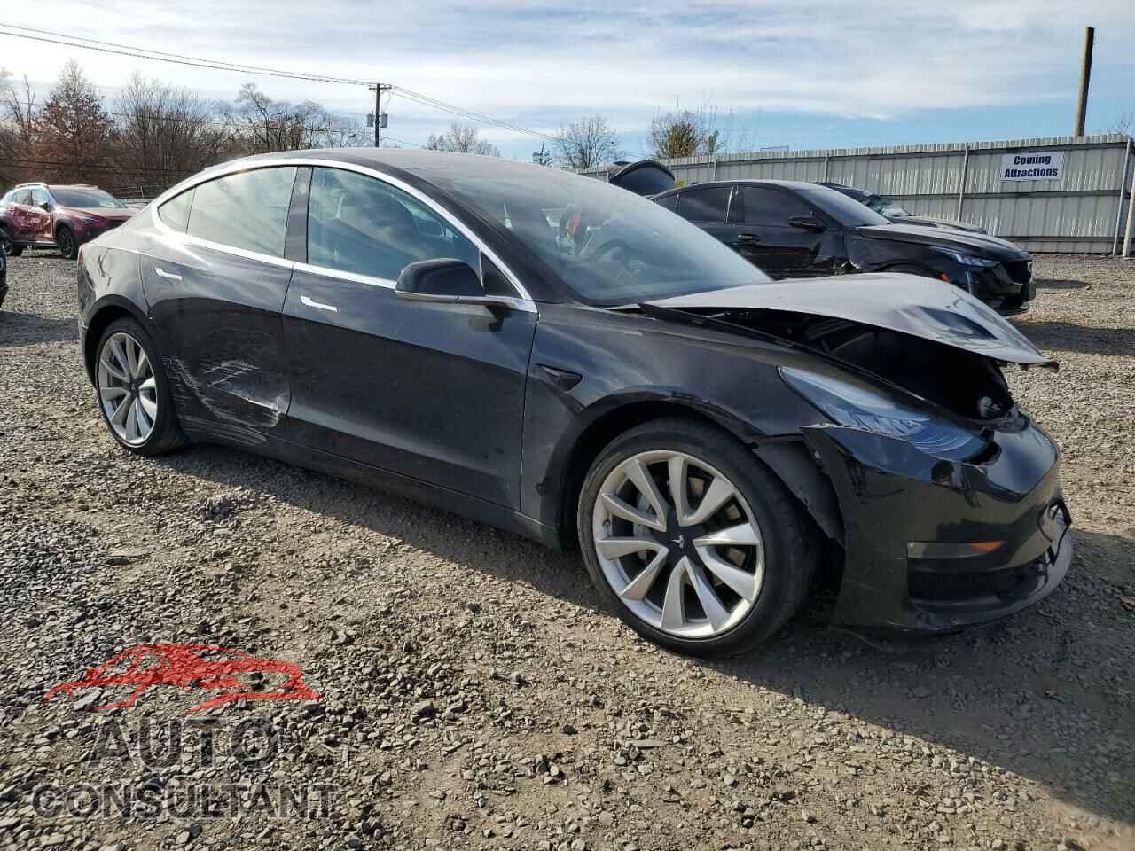 TESLA MODEL 3 2018 - 5YJ3E1EBXJF145211