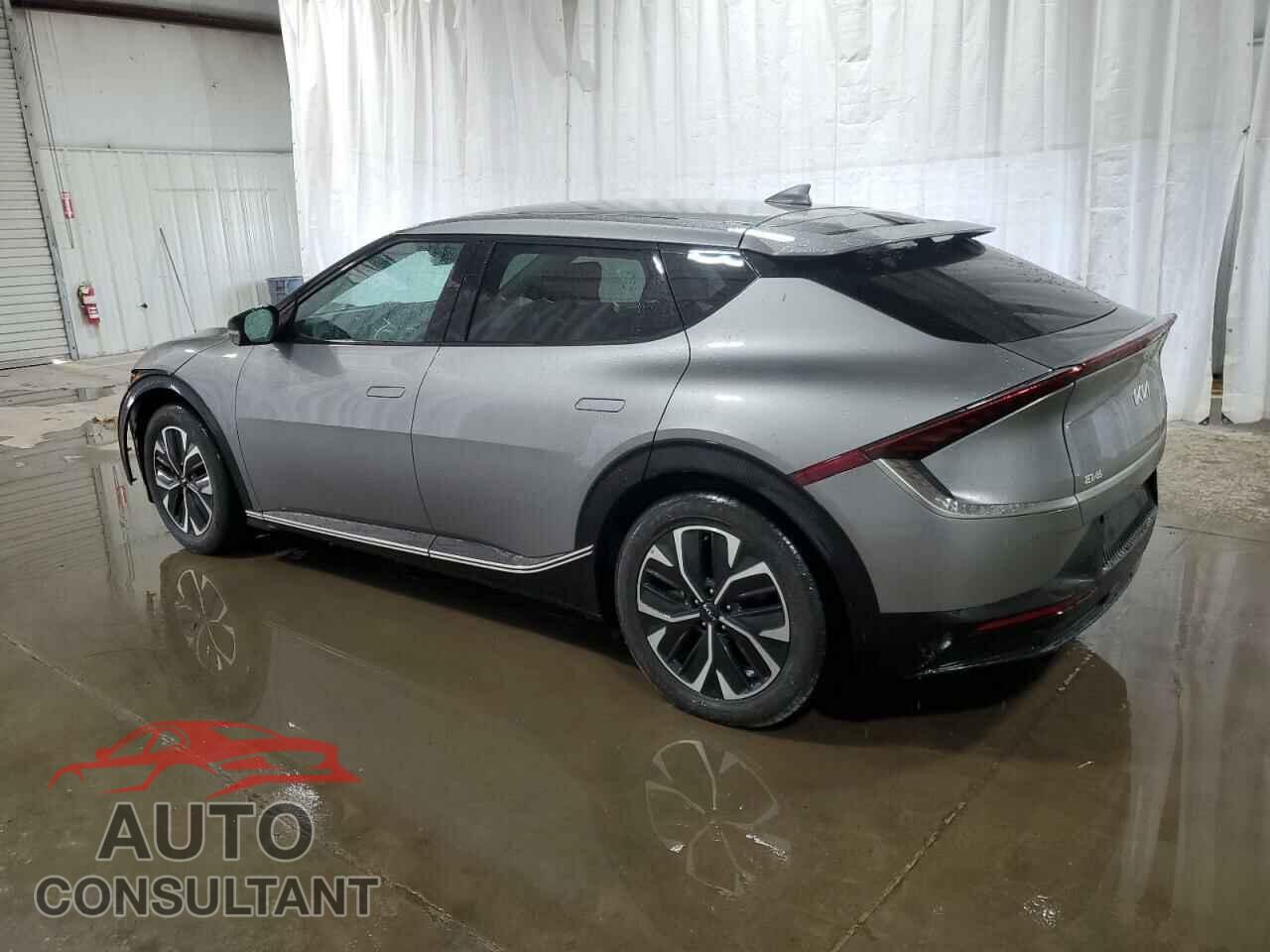 KIA EV6 LIGHT 2023 - KNDC34LA7P5128121