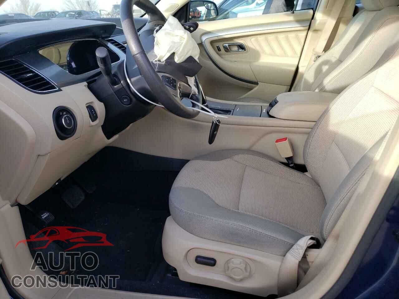 FORD TAURUS 2017 - 1FAHP2E80HG109561