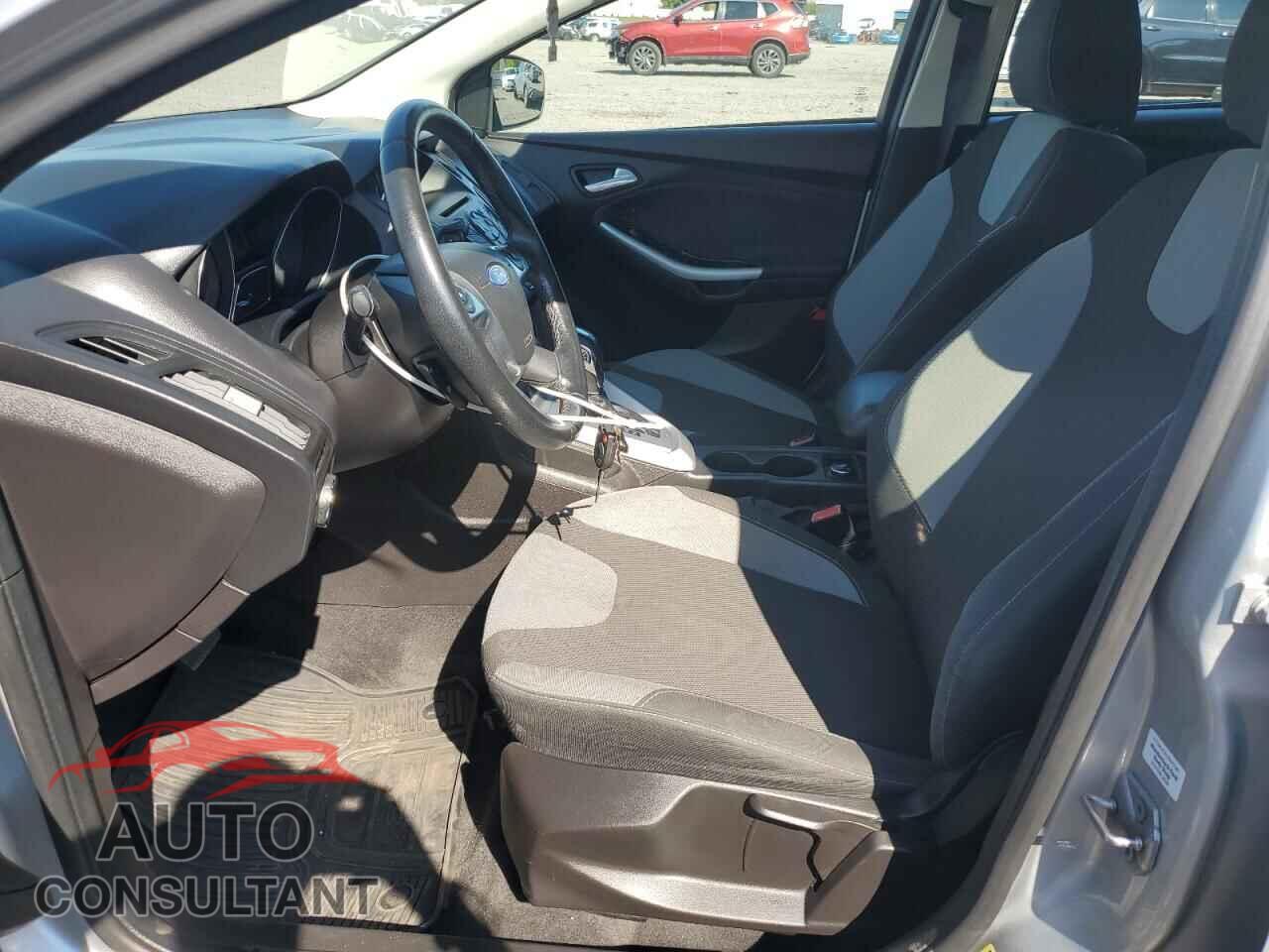 FORD FOCUS 2012 - 1FAHP3K27CL413704