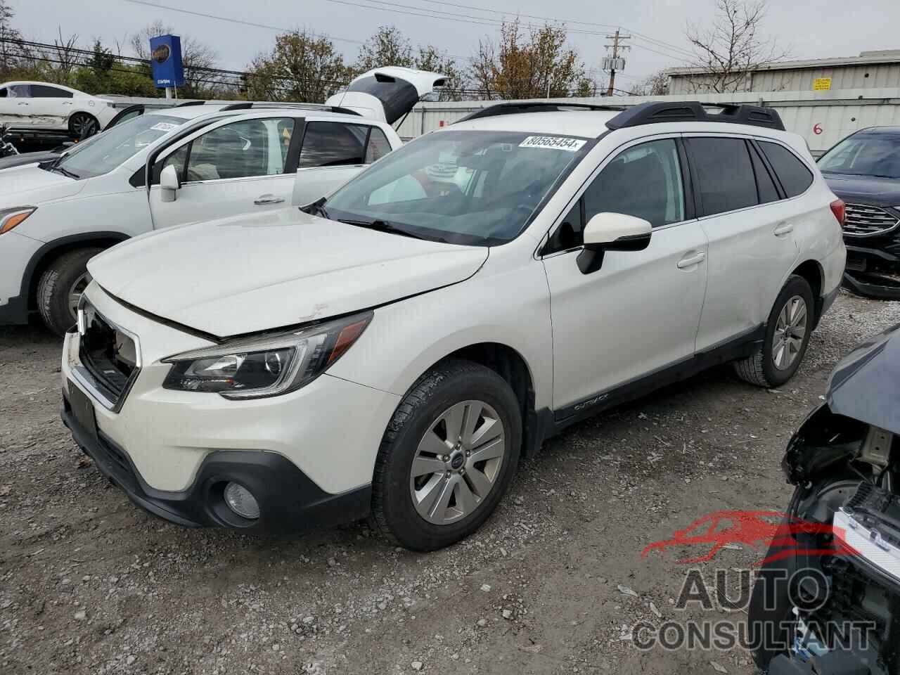 SUBARU OUTBACK 2018 - 4S4BSAFC2J3270921