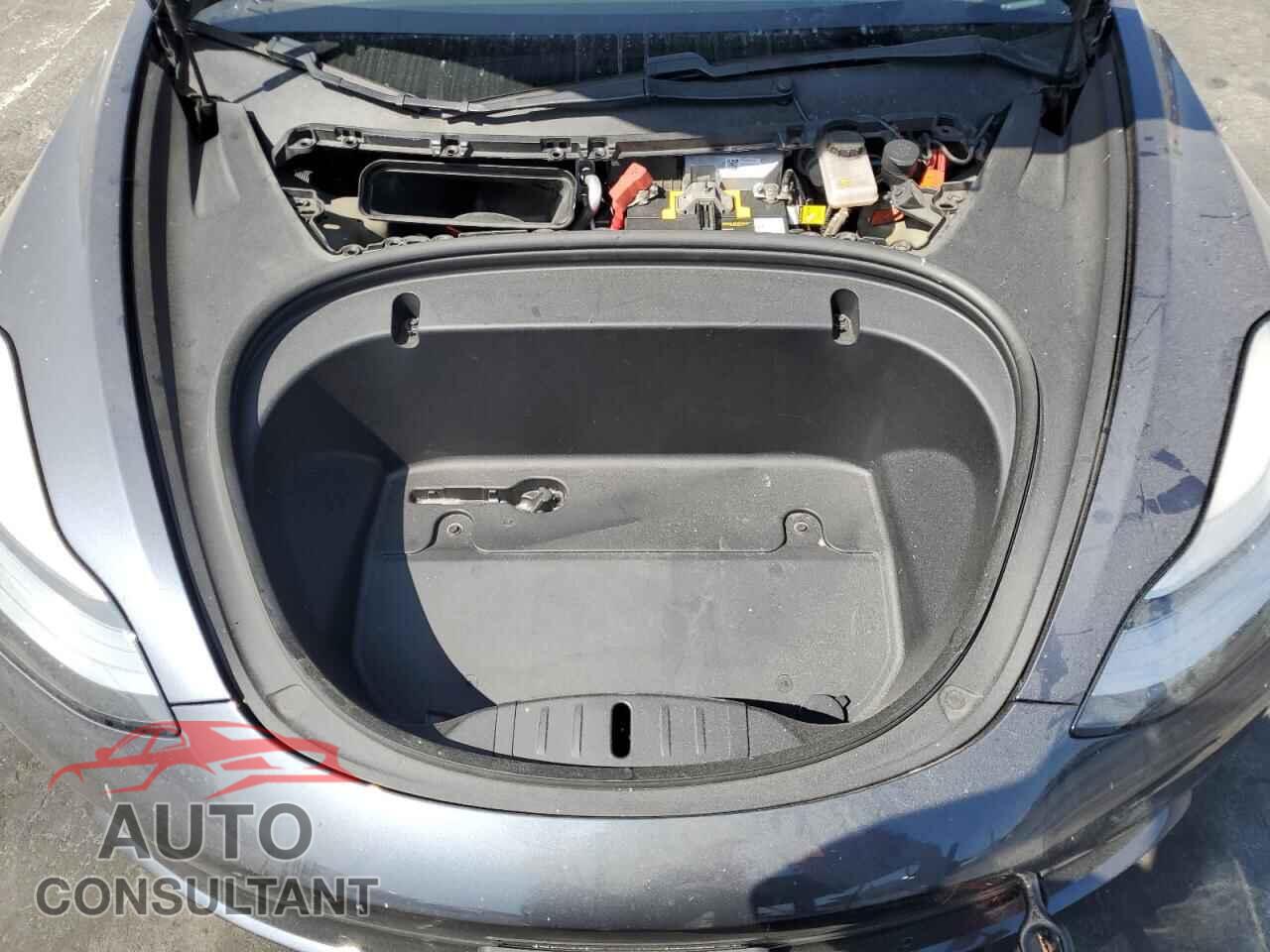 TESLA MODEL 3 2020 - 5YJ3E1EA8LF630263
