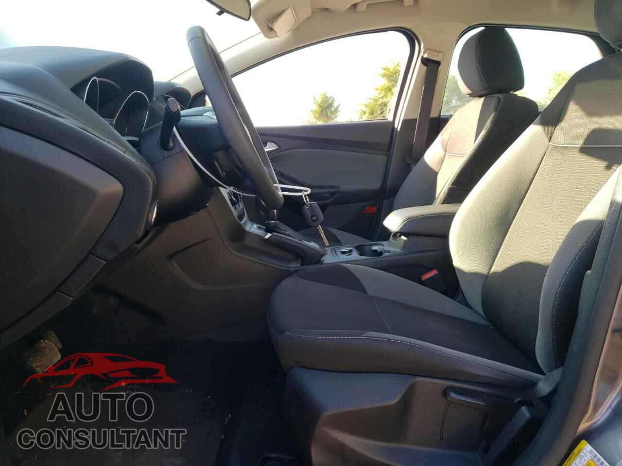 FORD FOCUS 2014 - 1FADP3F27EL377184
