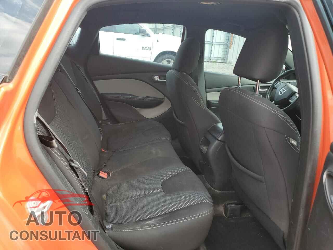 DODGE DART 2015 - 1C3CDFBB5FD237589
