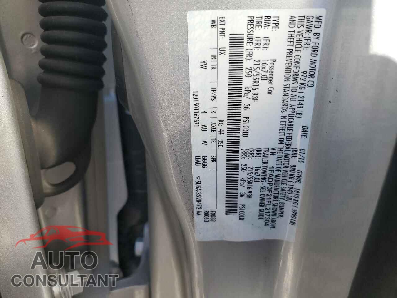FORD FOCUS 2015 - 1FADP3F21FL217304
