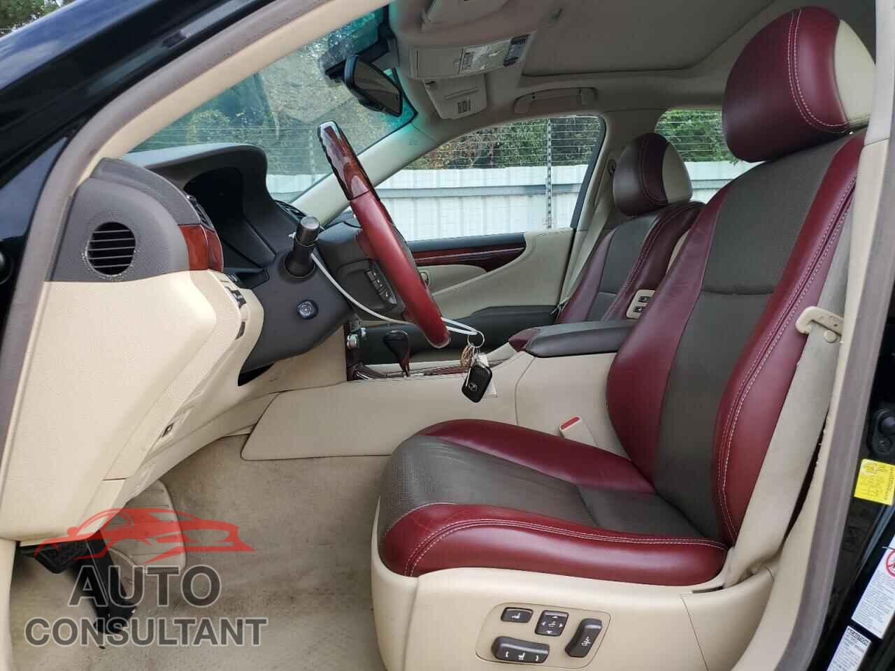 LEXUS LS460 2011 - JTHCL5EF6B5010857
