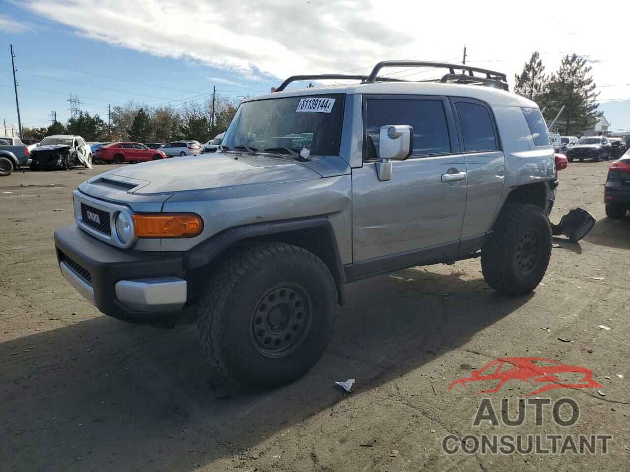TOYOTA FJ CRUISER 2012 - JTEBU4BF7CK144610