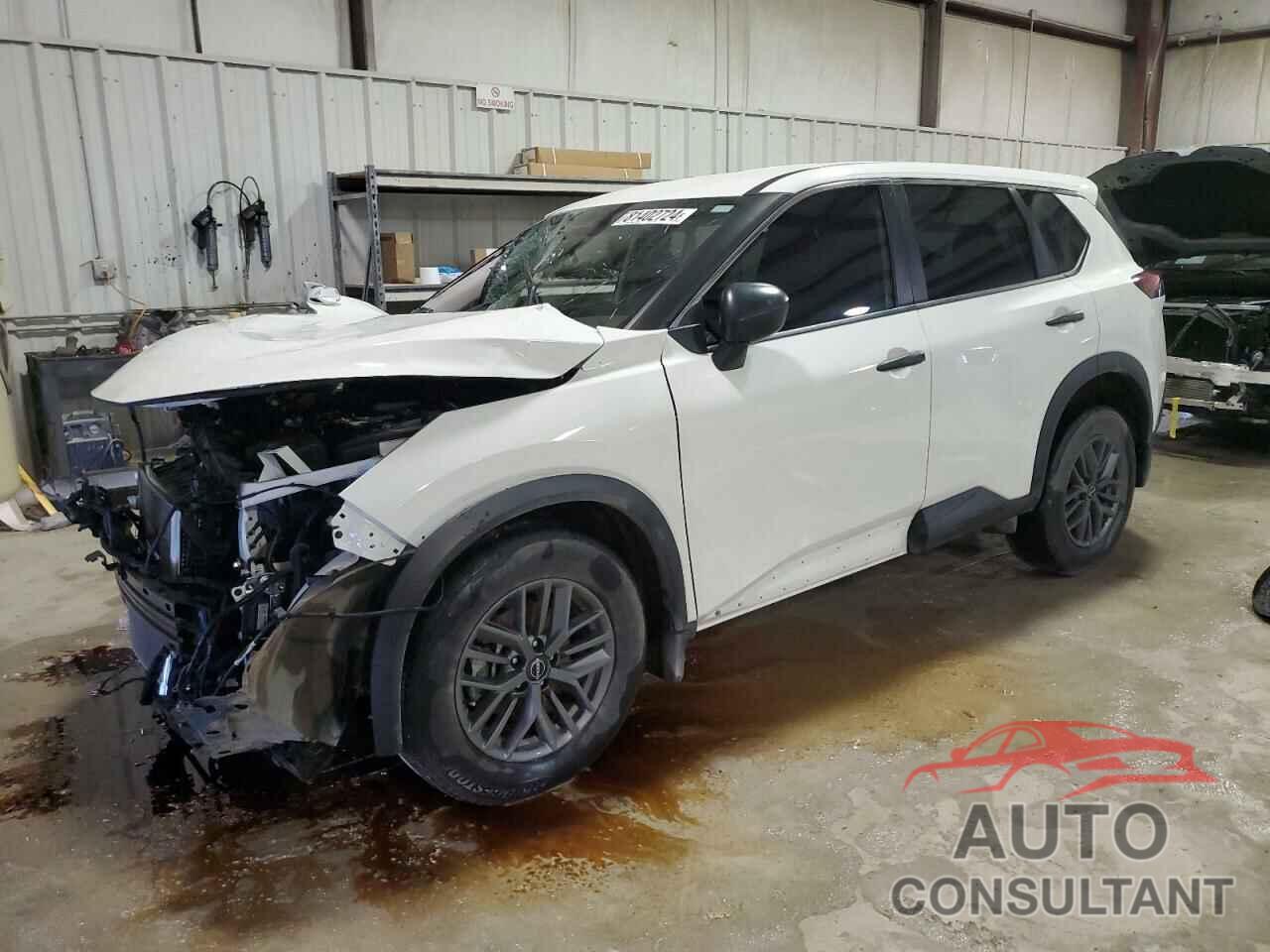 NISSAN ROGUE 2022 - 5N1BT3AA8NC700553