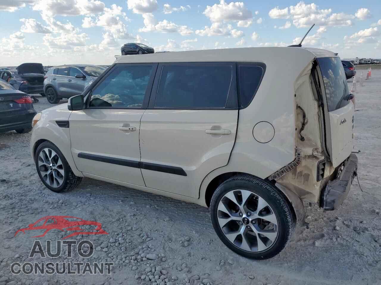 KIA SOUL 2013 - KNDJT2A62D7769803