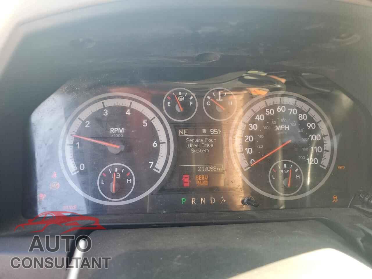DODGE RAM 1500 2012 - 1C6RD7LT2CS225840