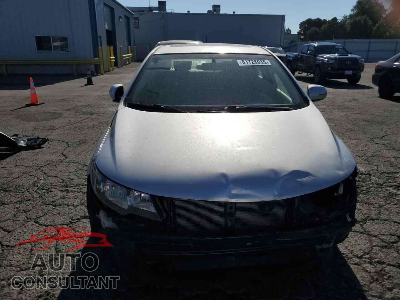 KIA FORTE 2012 - KNAFU4A20C5555475