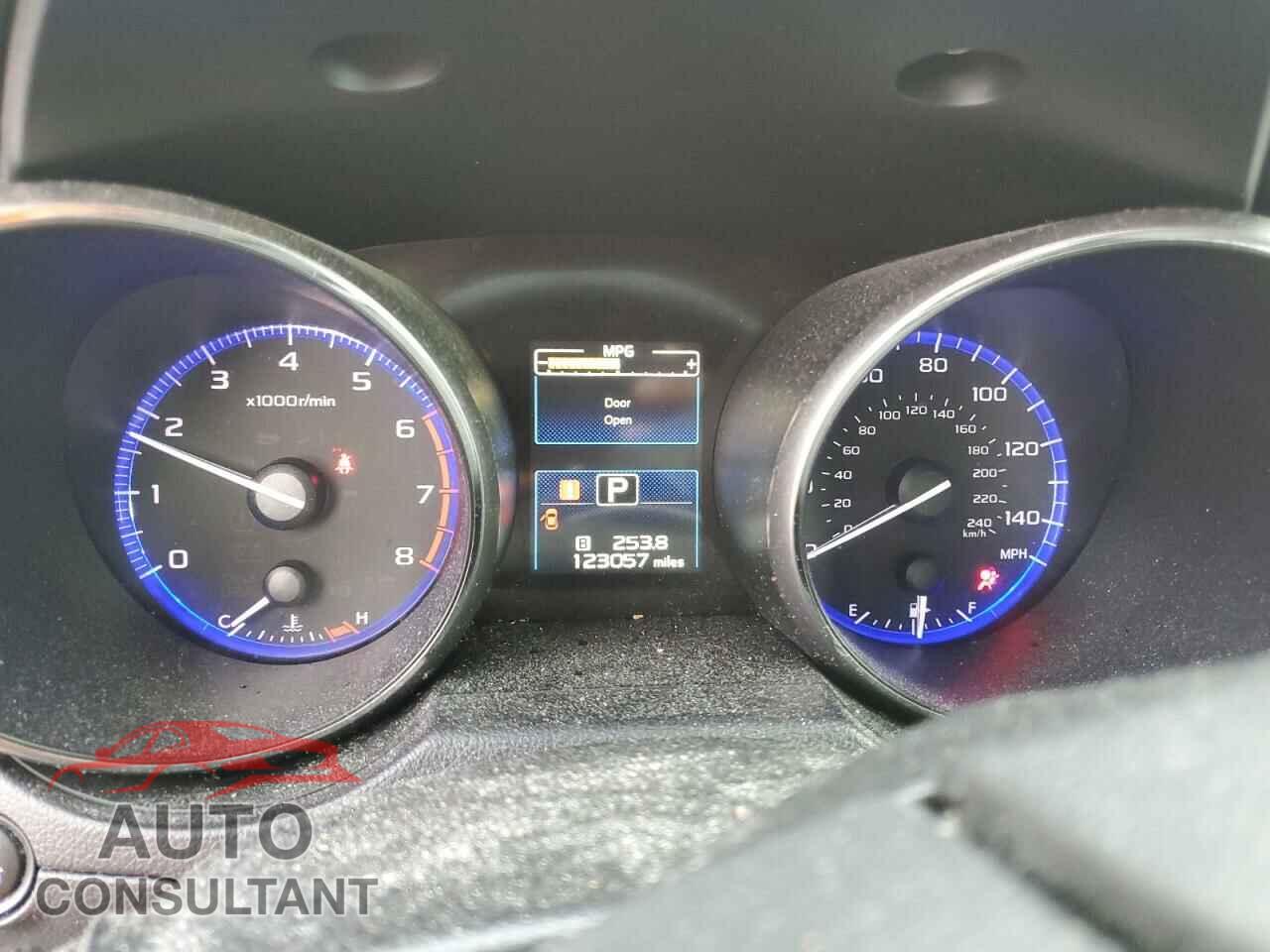 SUBARU OUTBACK 2017 - 4S4BSAKC4H3379364