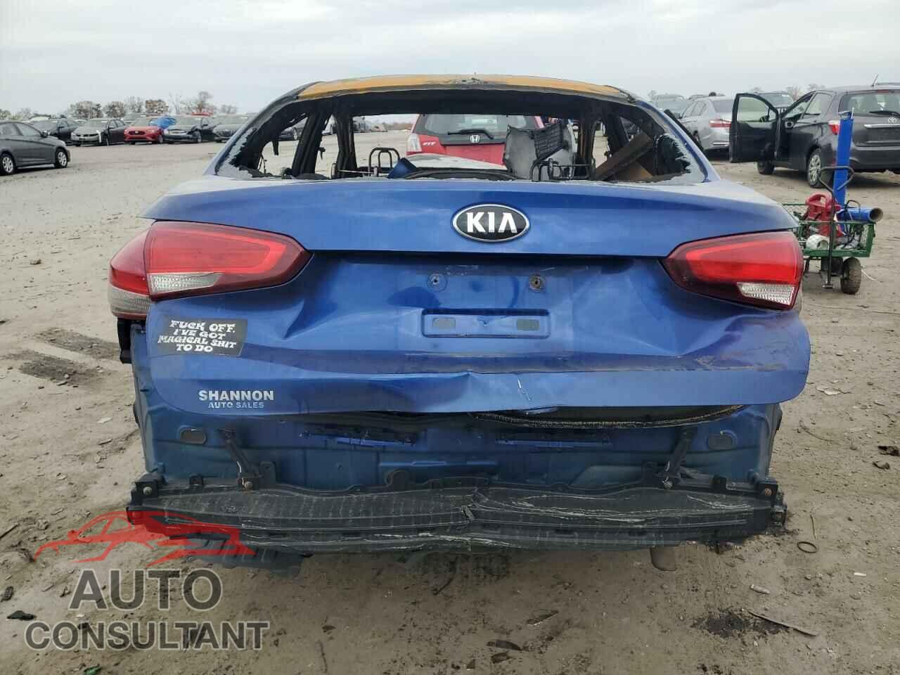 KIA FORTE 2017 - 3KPFK4A77HE017601