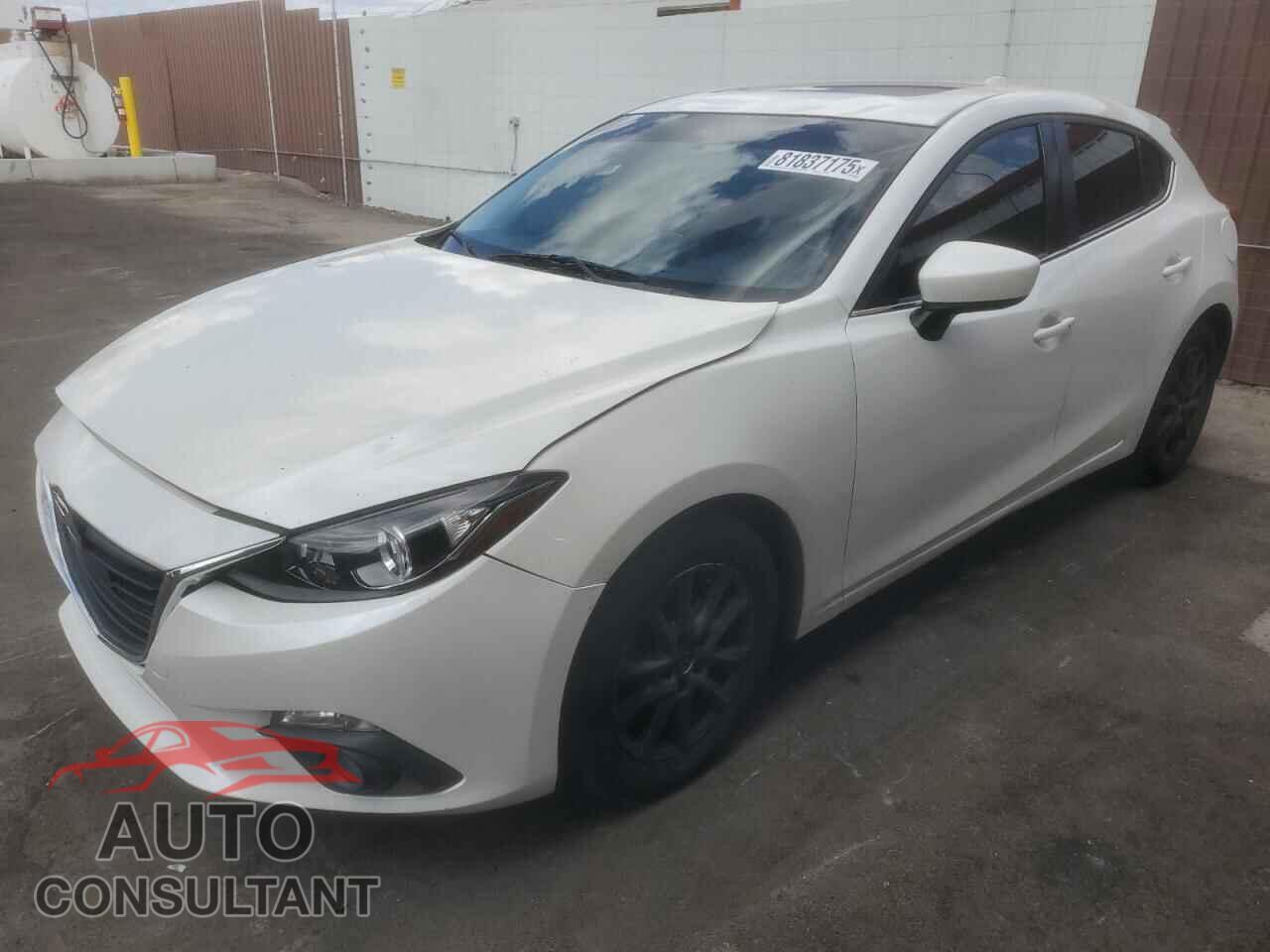 MAZDA 3 2015 - JM1BM1M76F1243874