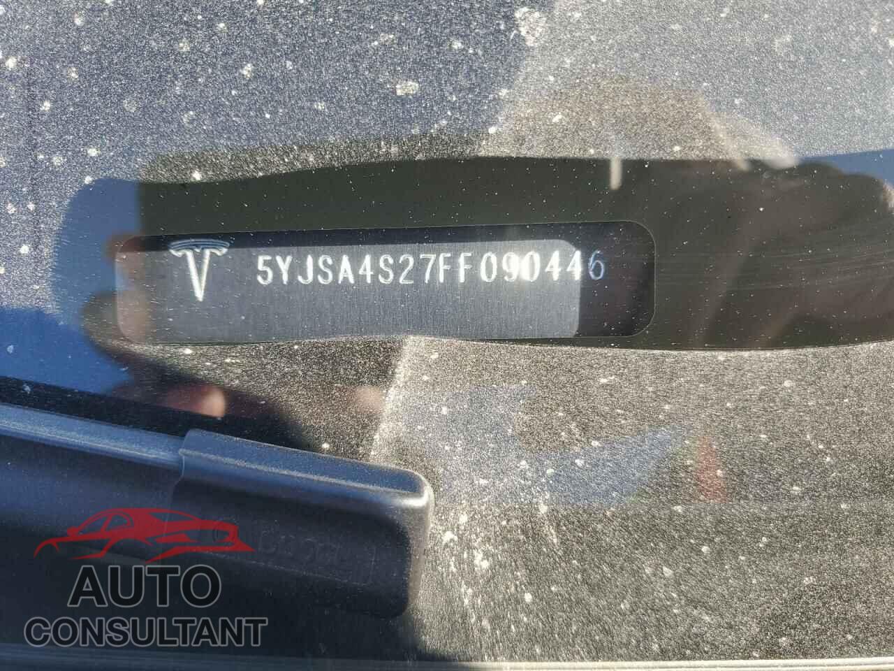 TESLA MODEL S 2015 - 5YJSA4S27FF090446