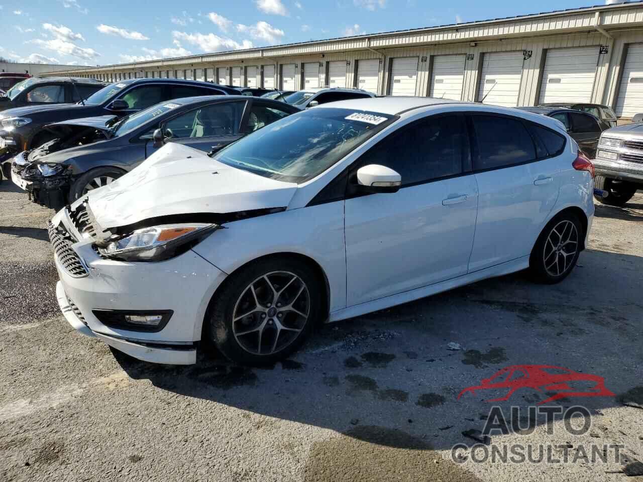 FORD FOCUS 2016 - 1FADP3K22GL335465