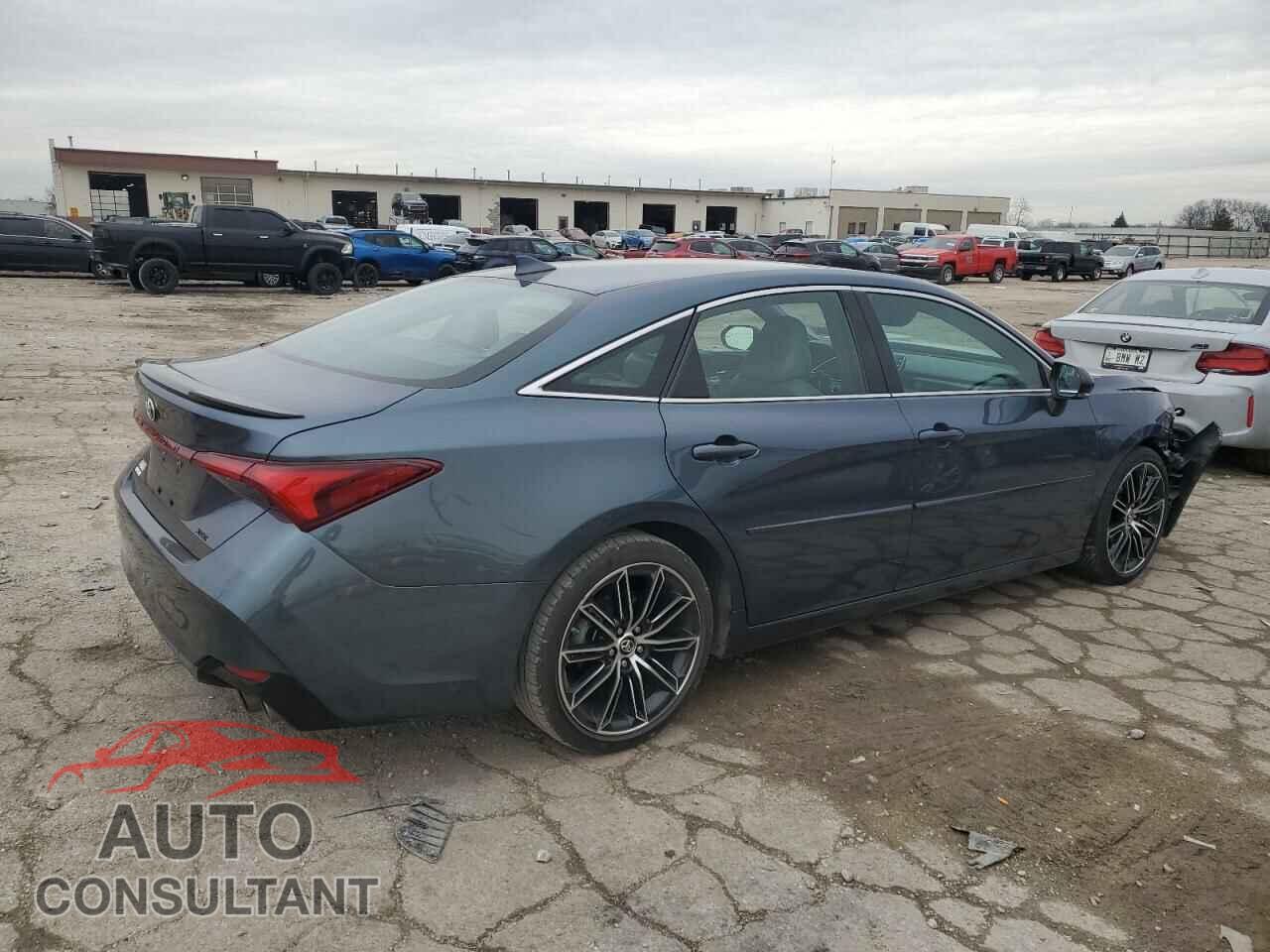 TOYOTA AVALON 2019 - 4T1BZ1FB9KU002995