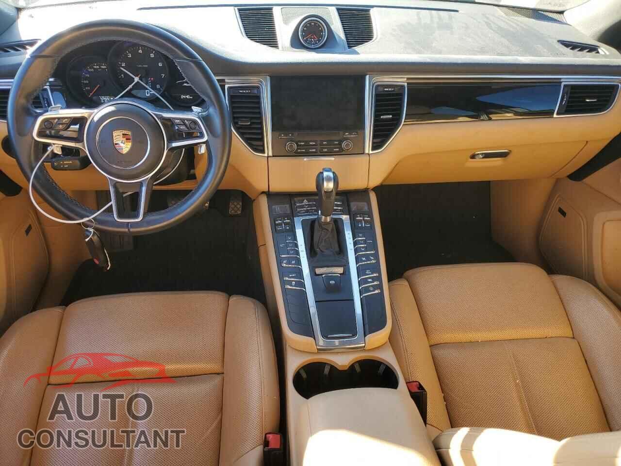 PORSCHE MACAN 2018 - WP1AA2A55JLB00973