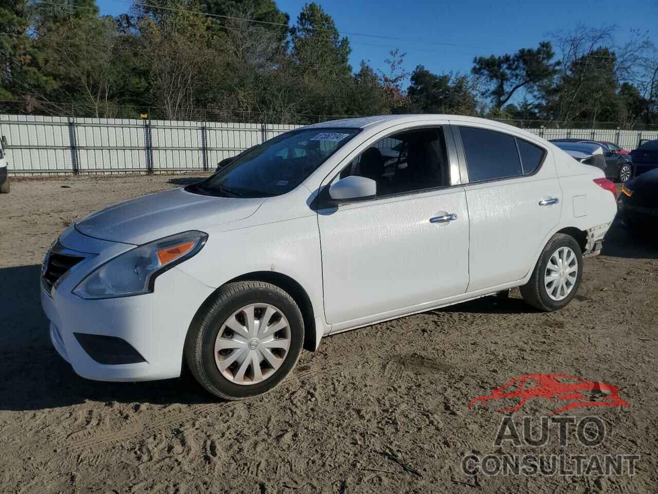 NISSAN VERSA 2018 - 3N1CN7AP1JL862072