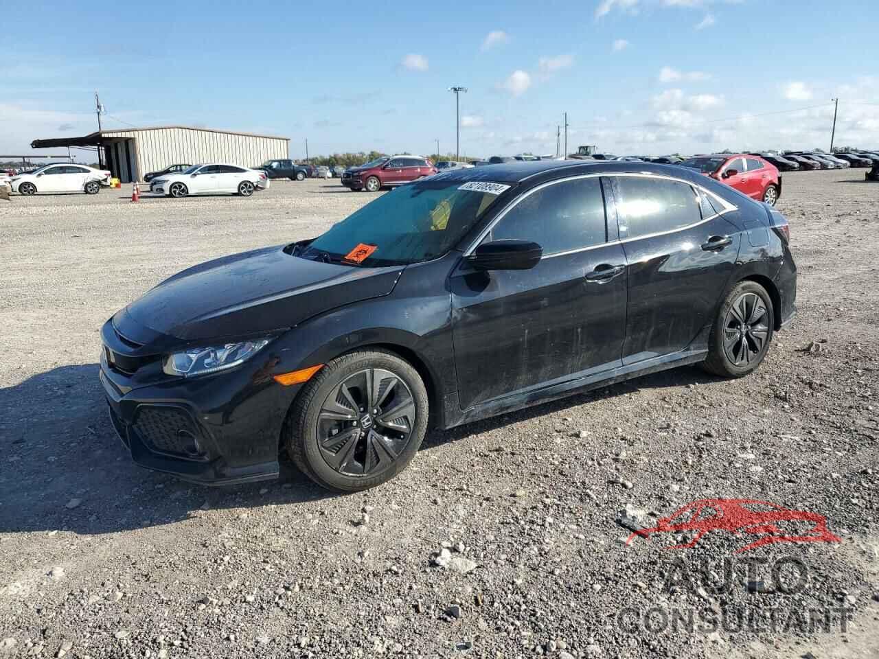 HONDA CIVIC 2018 - SHHFK7H58JU232117