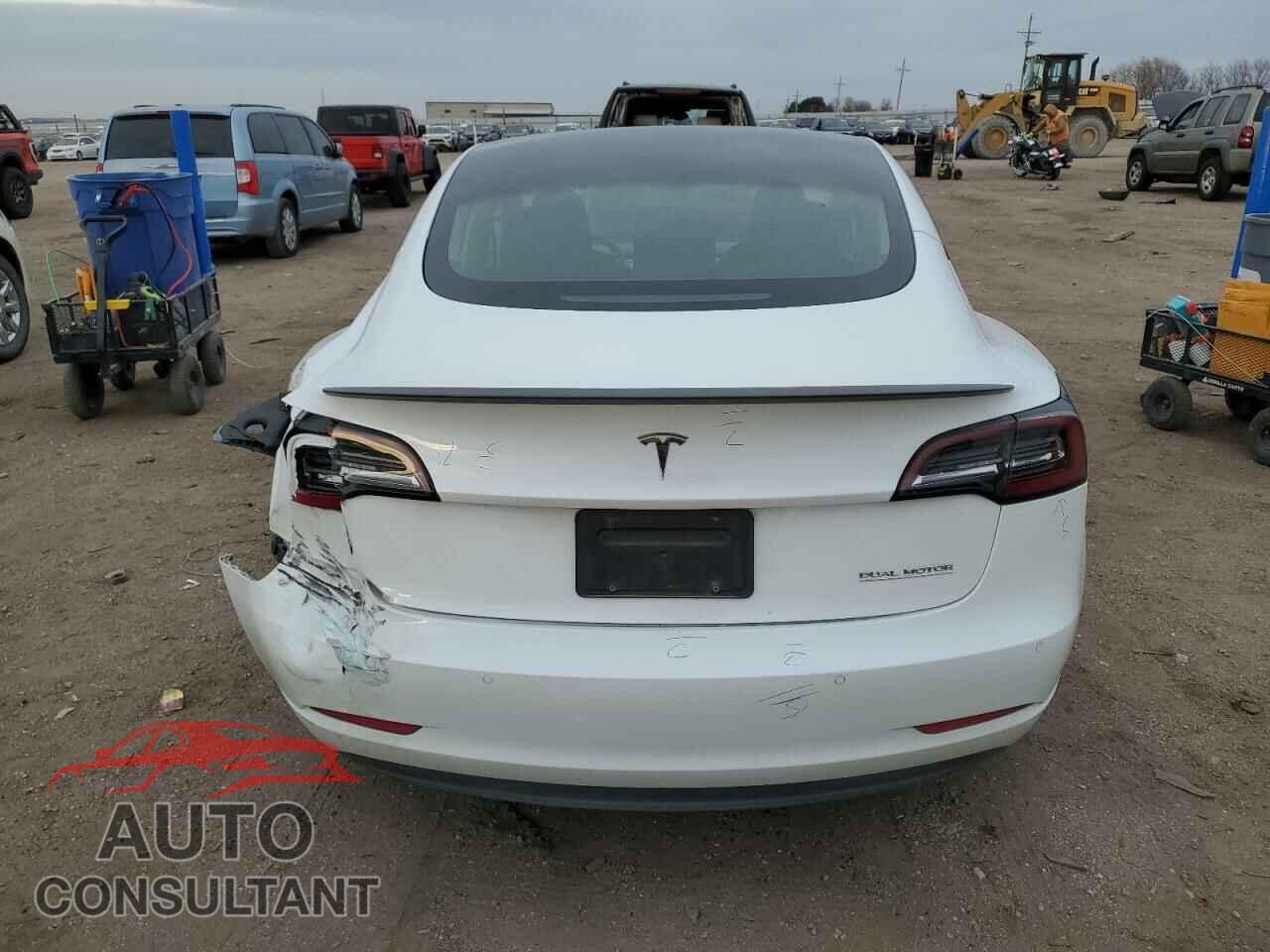 TESLA MODEL 3 2021 - 5YJ3E1EC6MF059598