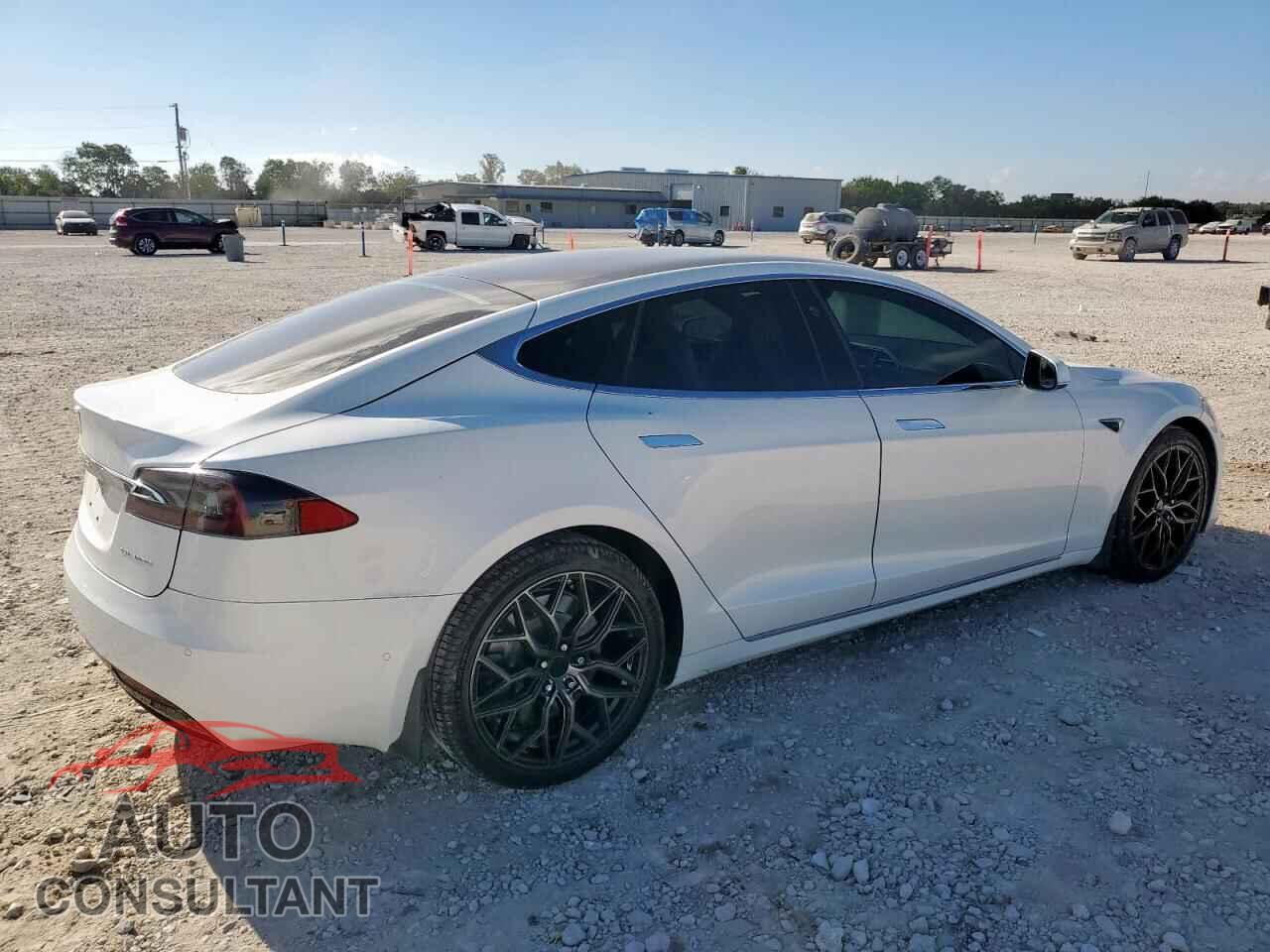TESLA MODEL S 2019 - 5YJSA1E21KF339800