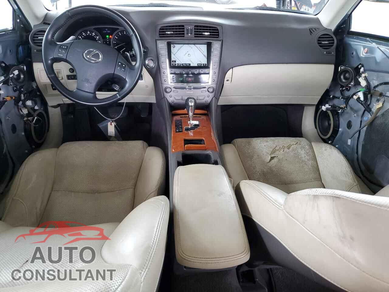LEXUS IS 2009 - JTHBK262095097559