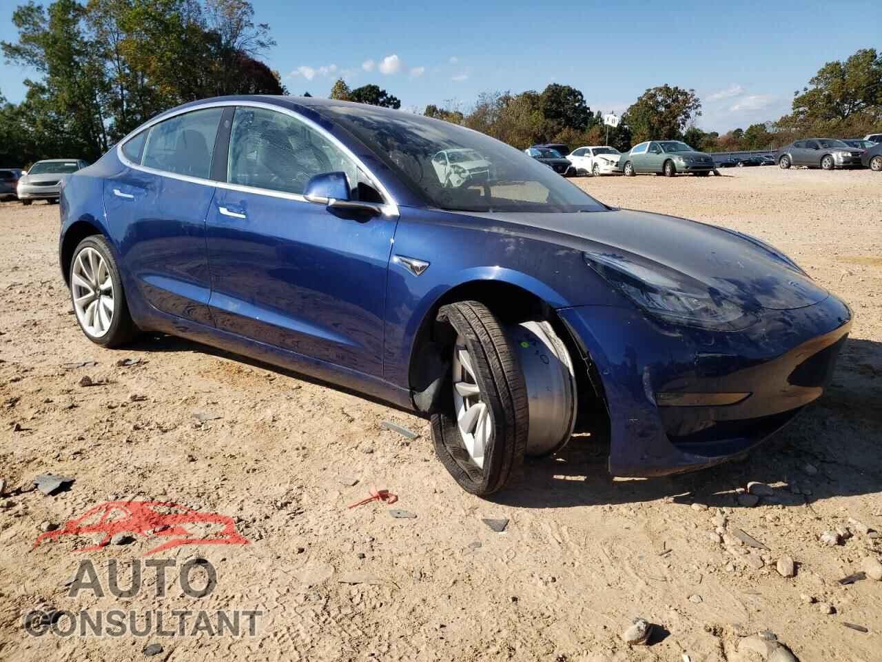 TESLA MODEL 3 2018 - 5YJ3E1EA0JF008074