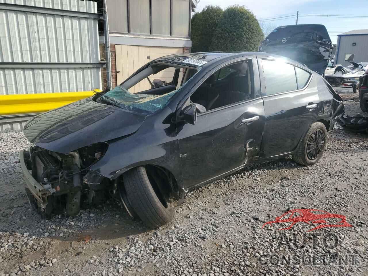 NISSAN VERSA 2015 - 3N1CN7AP4FL869024