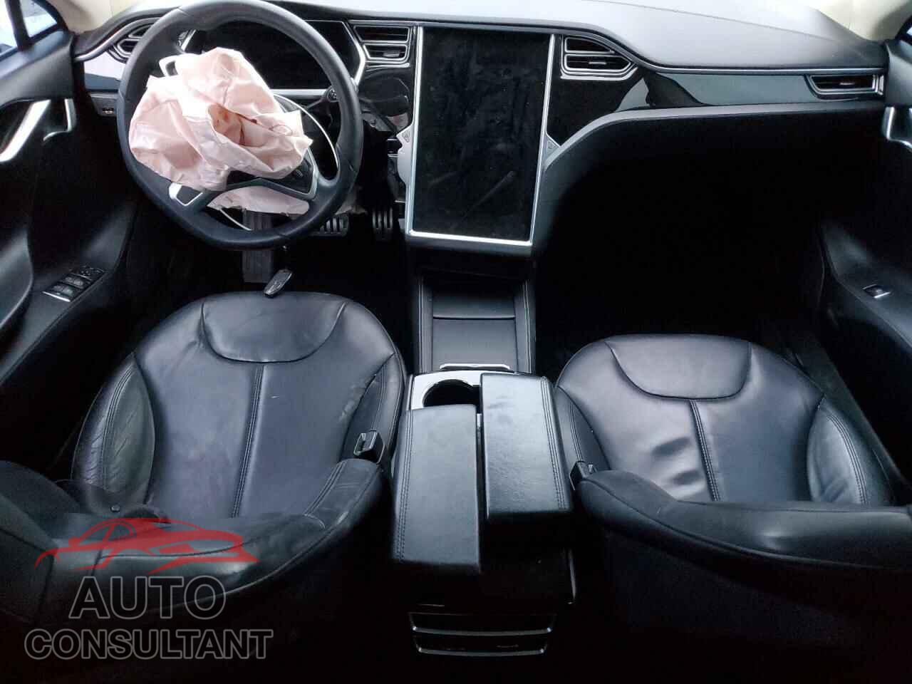 TESLA MODEL S 2013 - 5YJSA1CP9DFP21042
