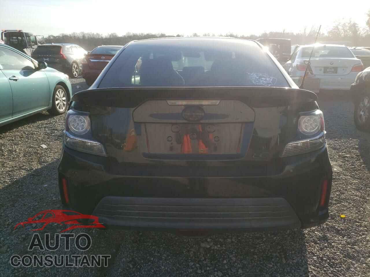 TOYOTA SCION 2014 - JTKJF5C79E3066943