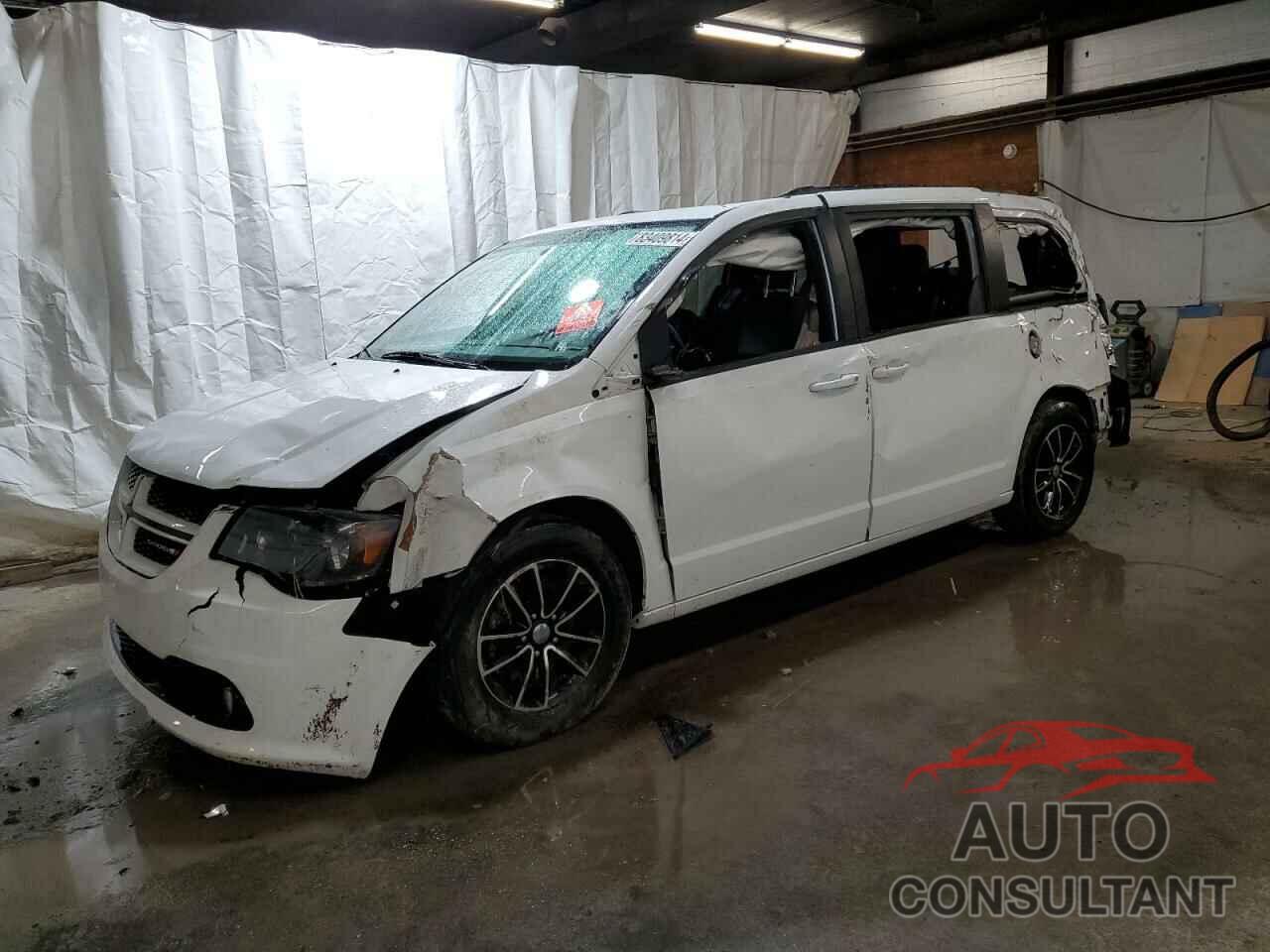 DODGE CARAVAN 2018 - 2C4RDGEG0JR223897