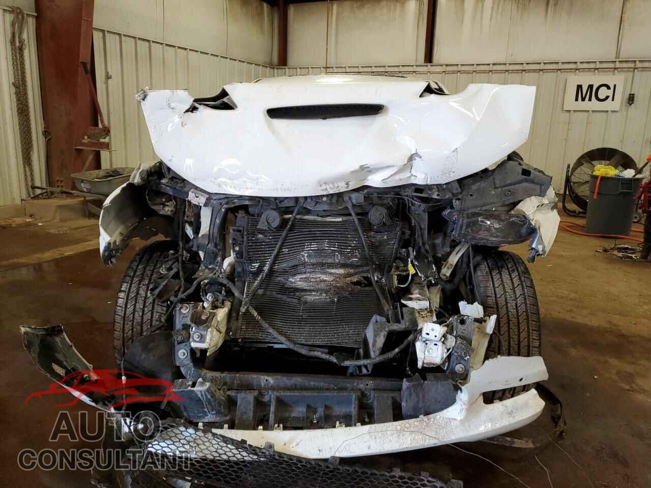 DODGE DURANGO 2018 - 1C4SDJCT3JC210181