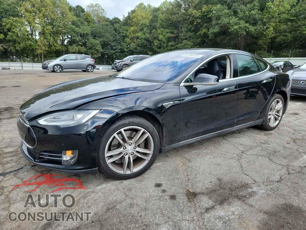 TESLA MODEL S 2013 - 5YJSA1CNXDFP16673
