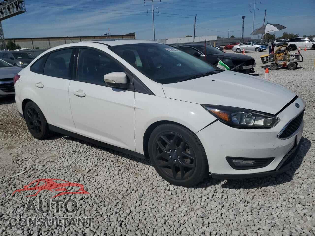 FORD FOCUS 2016 - 1FADP3F27GL386597