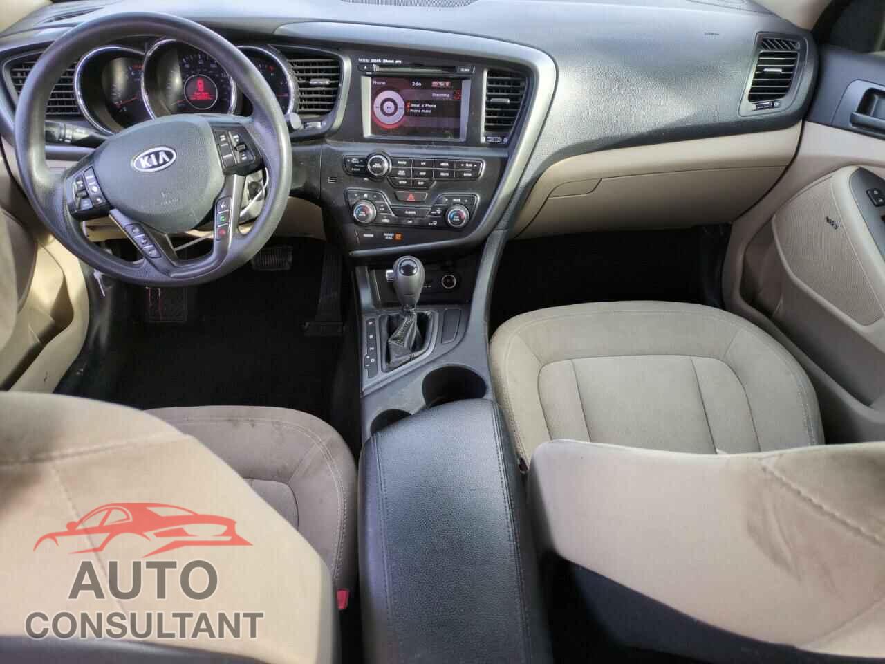 KIA OPTIMA 2011 - KNAGM4A76B5165690