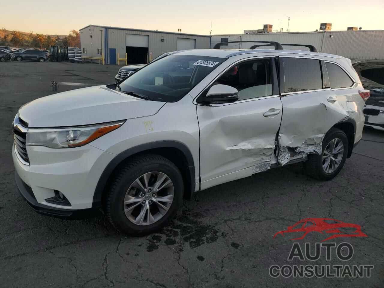 TOYOTA HIGHLANDER 2015 - 5TDKKRFH4FS092420