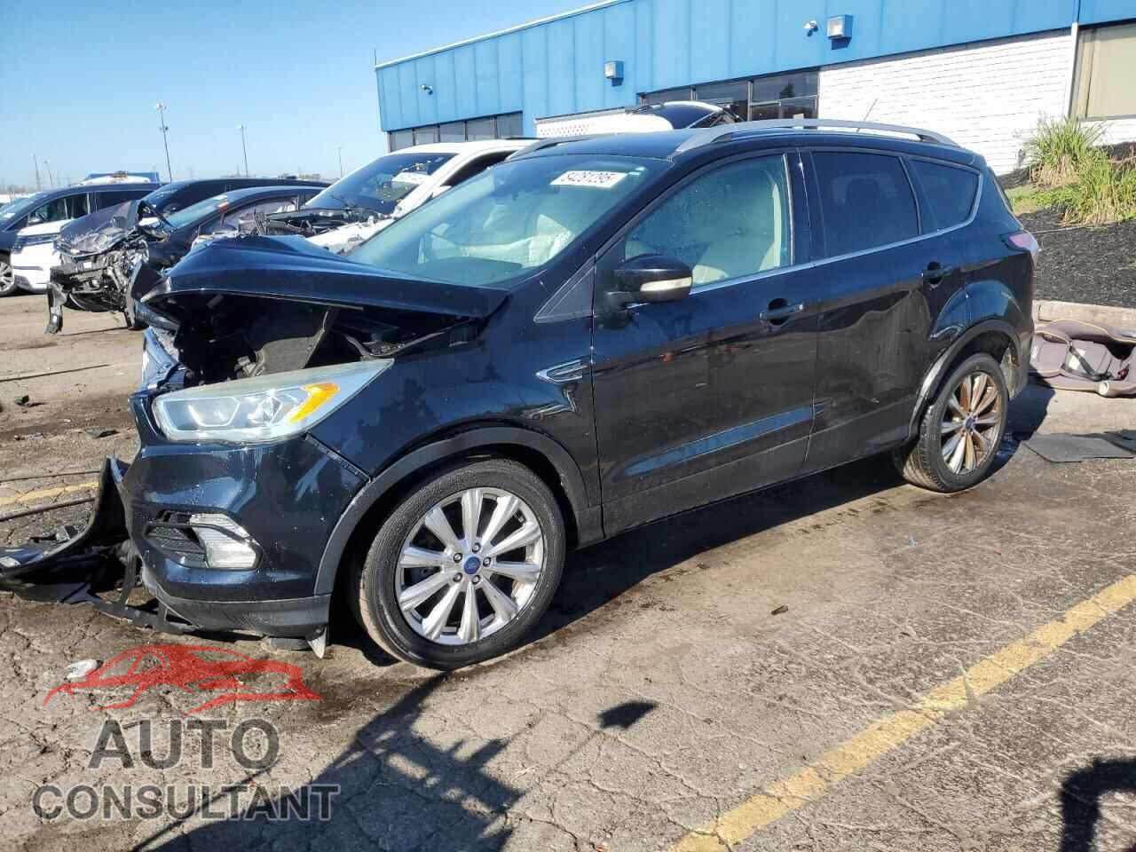 FORD ESCAPE 2017 - 1FMCU9J96HUC99433
